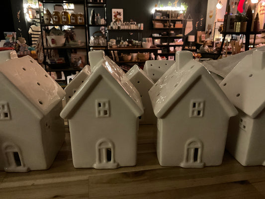 Luminary House Tevin 18
