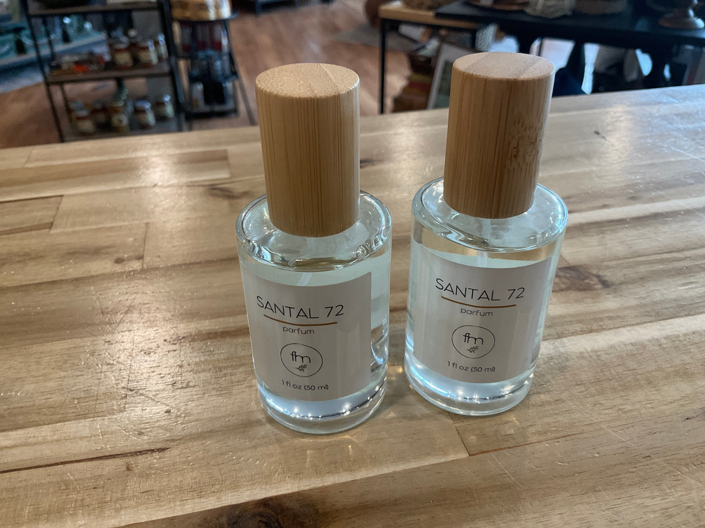 Santal 72 Parfum Livia